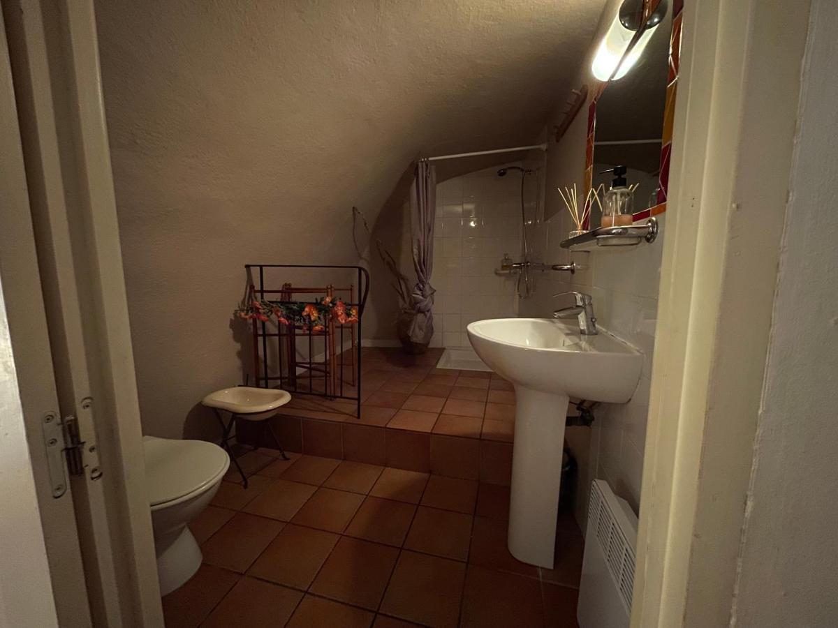 Chambres D' Hotes L'Escalo A Moutiers-Ste-Marie Мустье-Сент-Мари Экстерьер фото