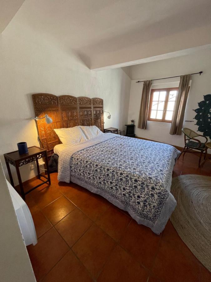 Chambres D' Hotes L'Escalo A Moutiers-Ste-Marie Мустье-Сент-Мари Экстерьер фото