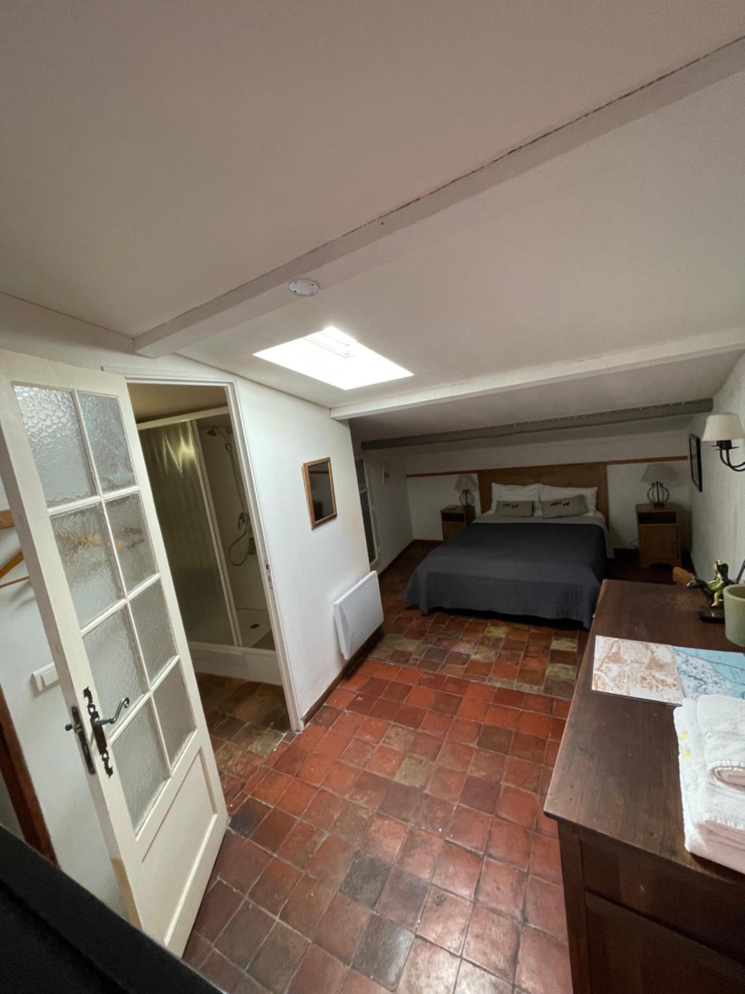 Chambres D' Hotes L'Escalo A Moutiers-Ste-Marie Мустье-Сент-Мари Экстерьер фото